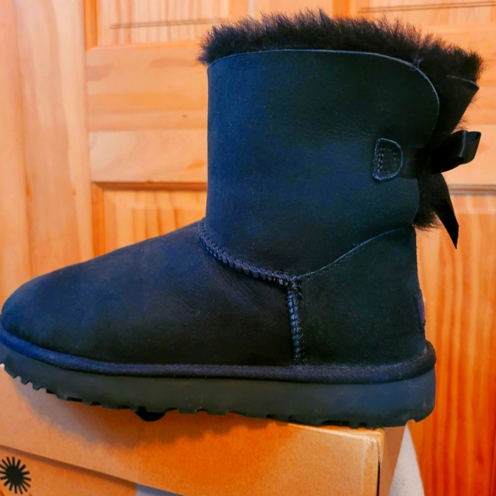 Black Ugg Mini - image 1